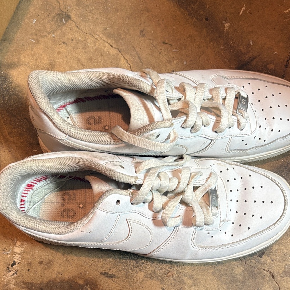 White Nike AirForce 1 Sneakers